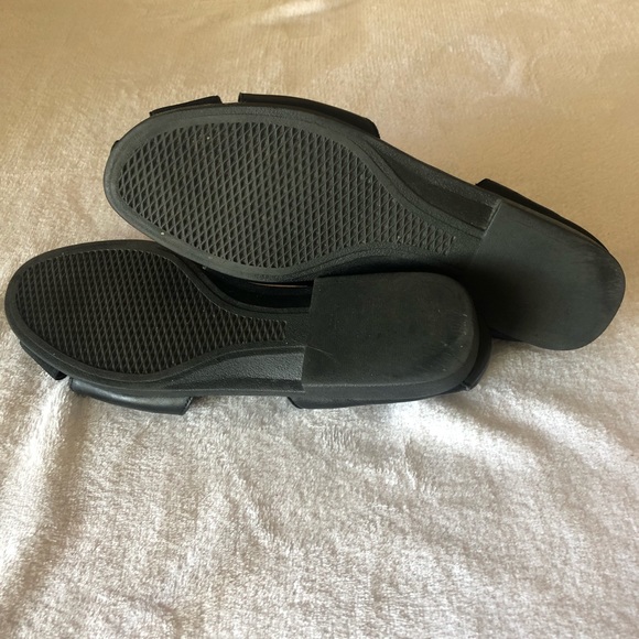 Women’s Easy Spirit Lite Black Leather sandals 10W - Picture 3 of 4